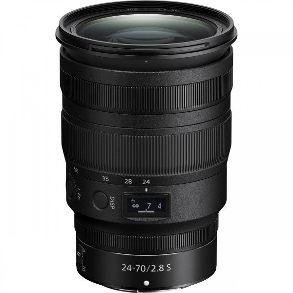 Nikon Z5 II + 24-70mm f/2.8 S + 1 SanDisk 128GB Extreme PRO UHS-II SDXC-16