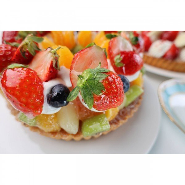 Canon EOS R50 V + 3 SanDisk 512GB Extreme PRO UHS-II SDXC + 2 Canon LP-E17-11