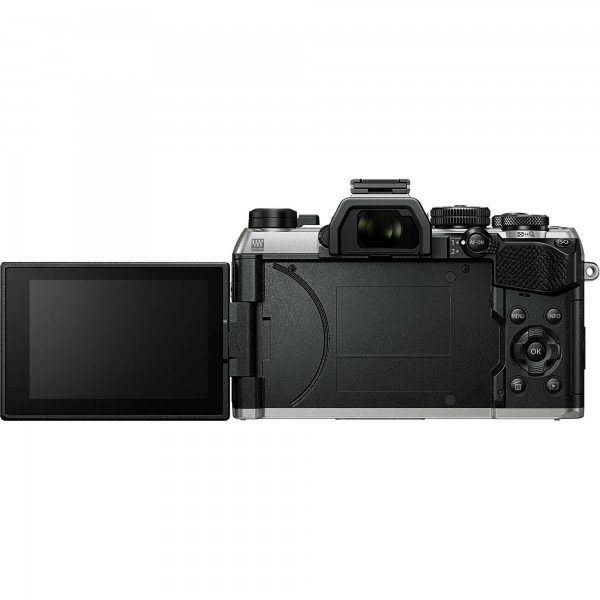 OM SYSTEM OM-5 Mark II Plata + 12-45mm f/4 PRO + 1 SanDisk 512GB Extreme PRO UHS-II SDXC + OM System BLS-50-9