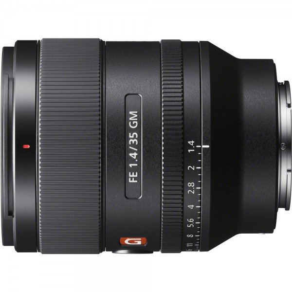 Sony FE 35mm f/1.4 GM-6