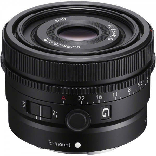 Sony FE 40mm F2.5 G-6