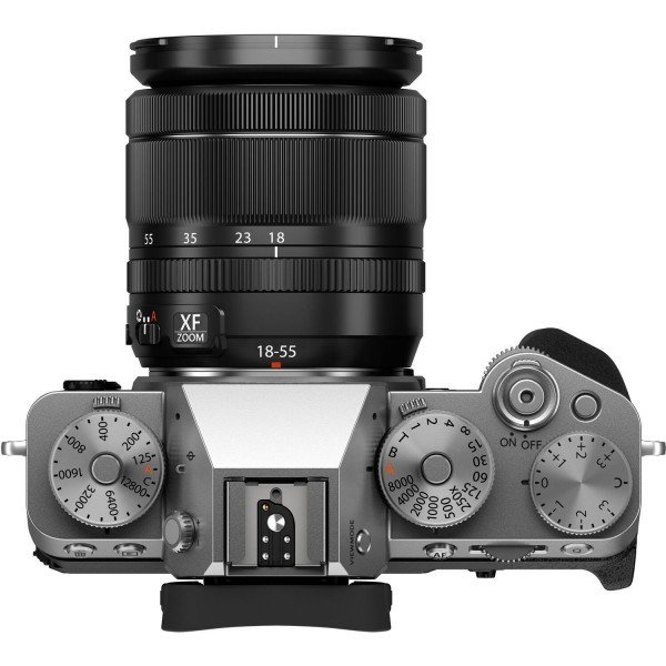 Fujifilm X-T5 + 18-55mm f/2.8-4 R LM OIS (Silver)-10