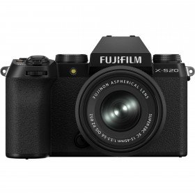 Fujifilm X-S20 + XC 15-45mm f/3.5-5.6 OIS PZ-1